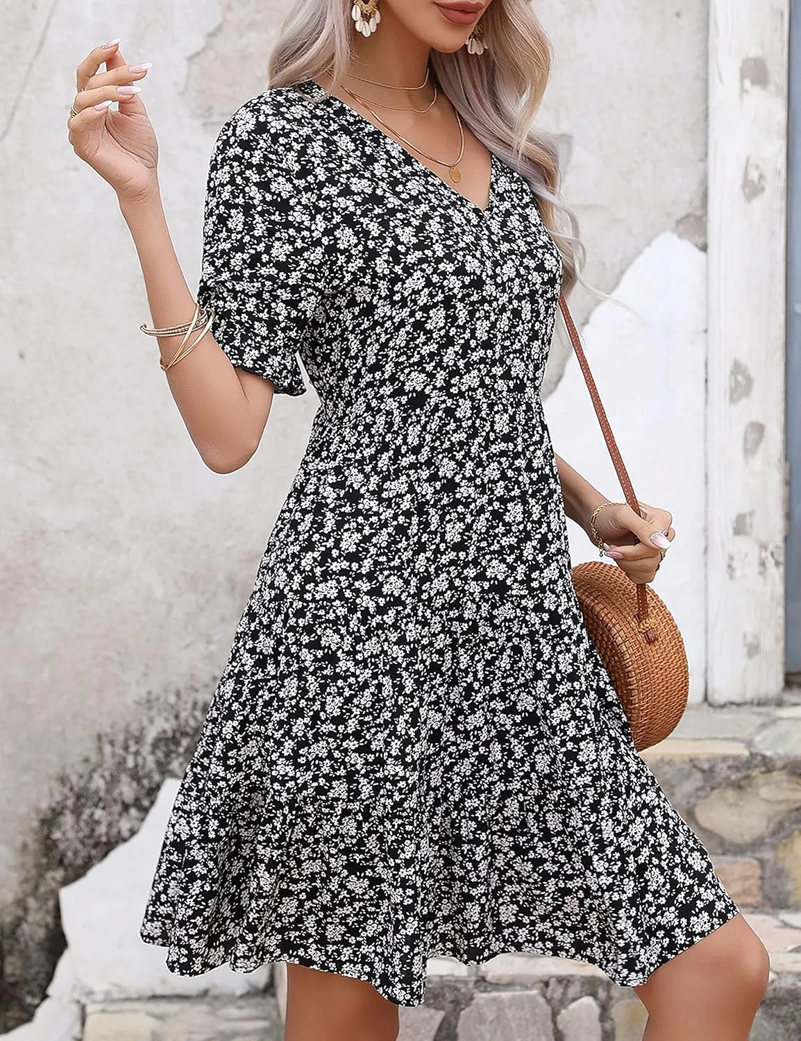 Bozanly Women's Summer Boho Tiered Mini Dress V Neck Ruffle Short Sleeve Floral Dresses