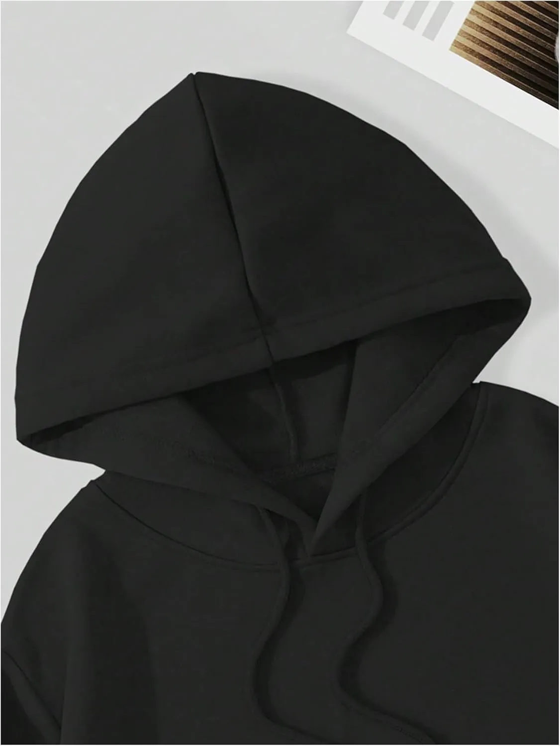 SOLY HUX Women's Cropped Hoodie Drawstring Long Sleeve Drop Shoulder Casual Sweatshirt