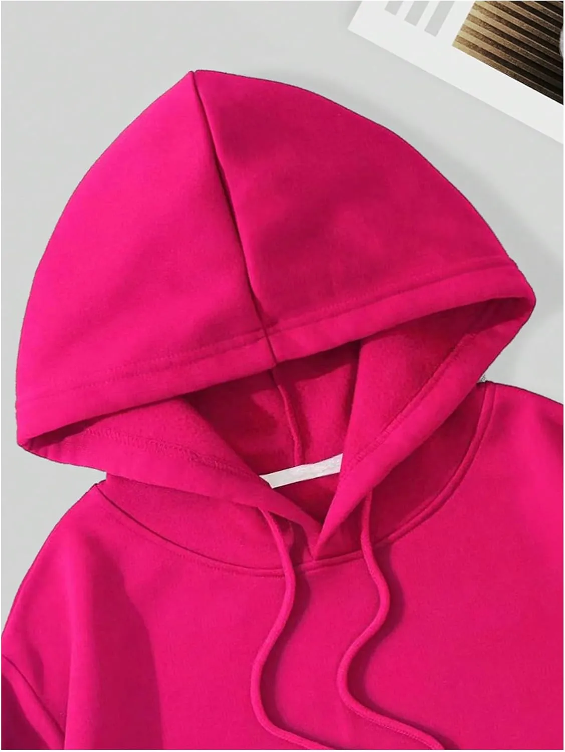 SOLY HUX Women's Cropped Hoodie Drawstring Long Sleeve Drop Shoulder Casual Sweatshirt