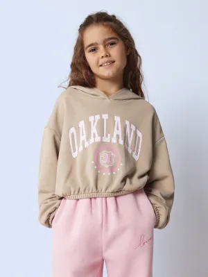 Tween Girls Comfy Crop Overhead Oakland Graphic Printed Elastic Hem Hoodie