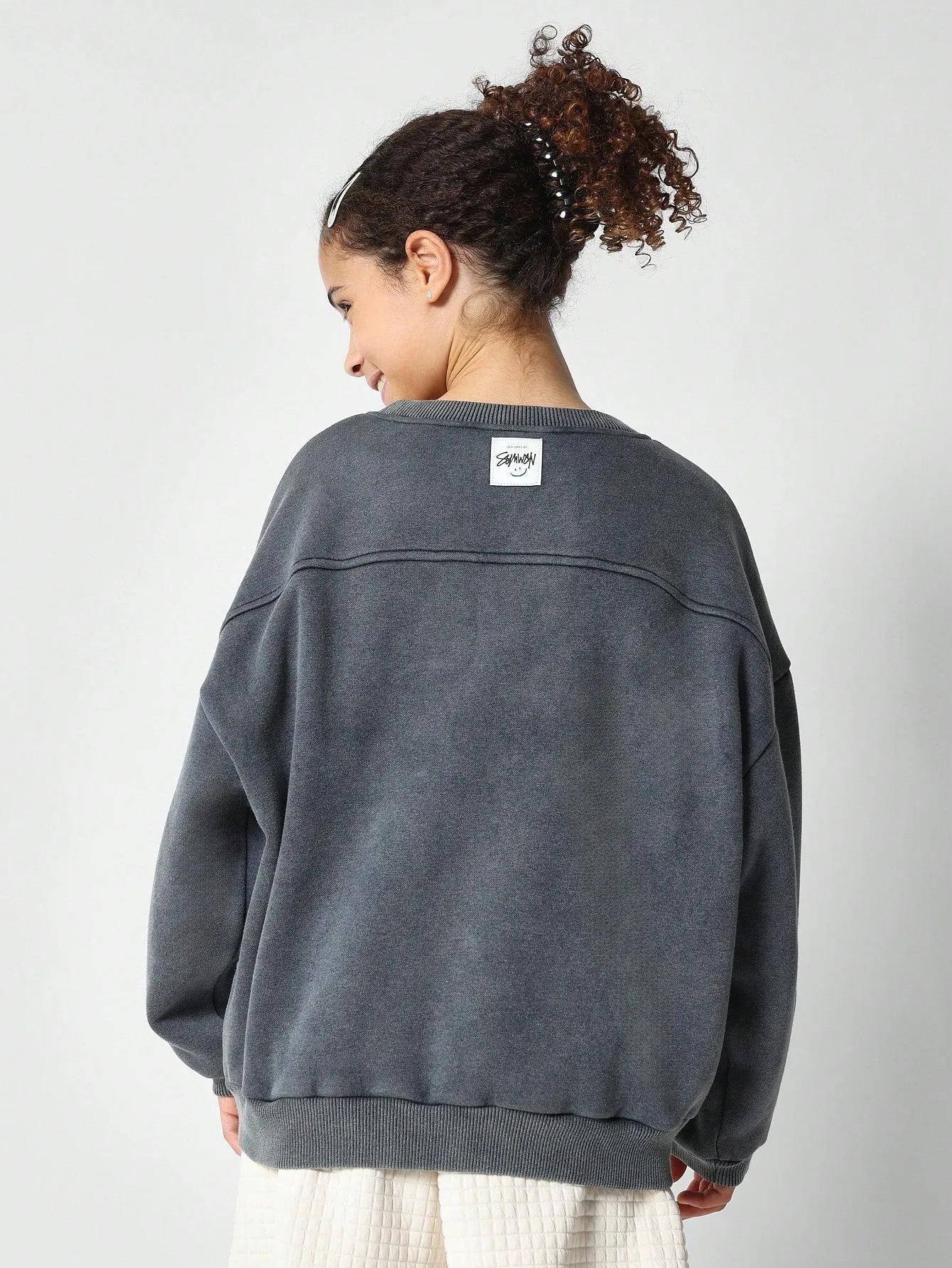 Tween Girls Washed Crew Seamed Sweatshirt With Graphic Print