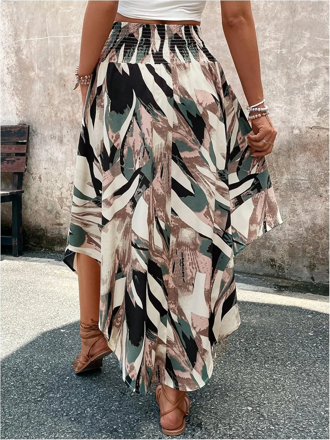 Verdusa Women's Boho Western Floral Print Long Skirts 80s Flowy Elastic Waist Vacation Maxi Skirt