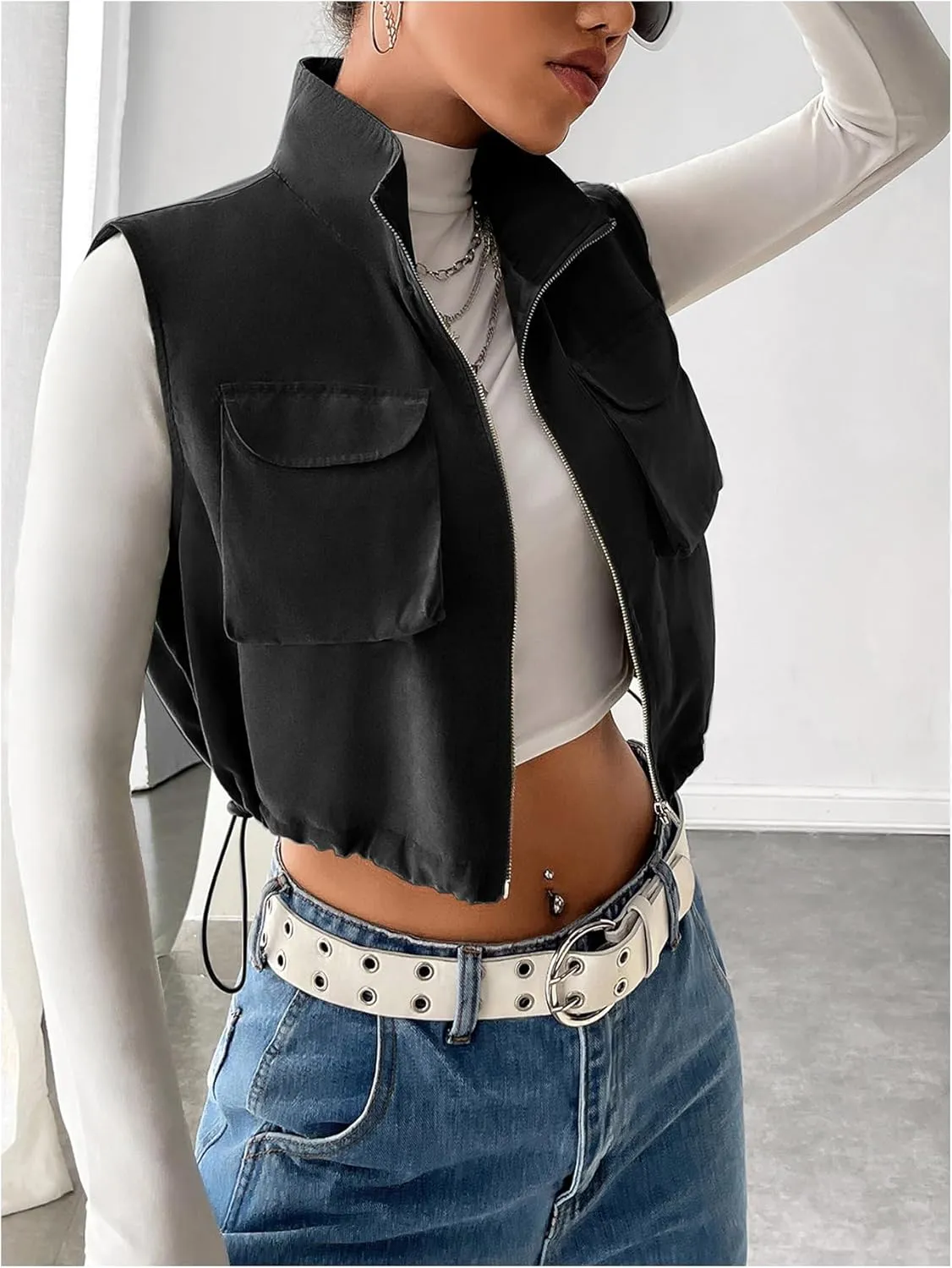 Verdusa Women's Flap Pocket Zip Up Sleeveless Drawstring Crop Vest Jacket