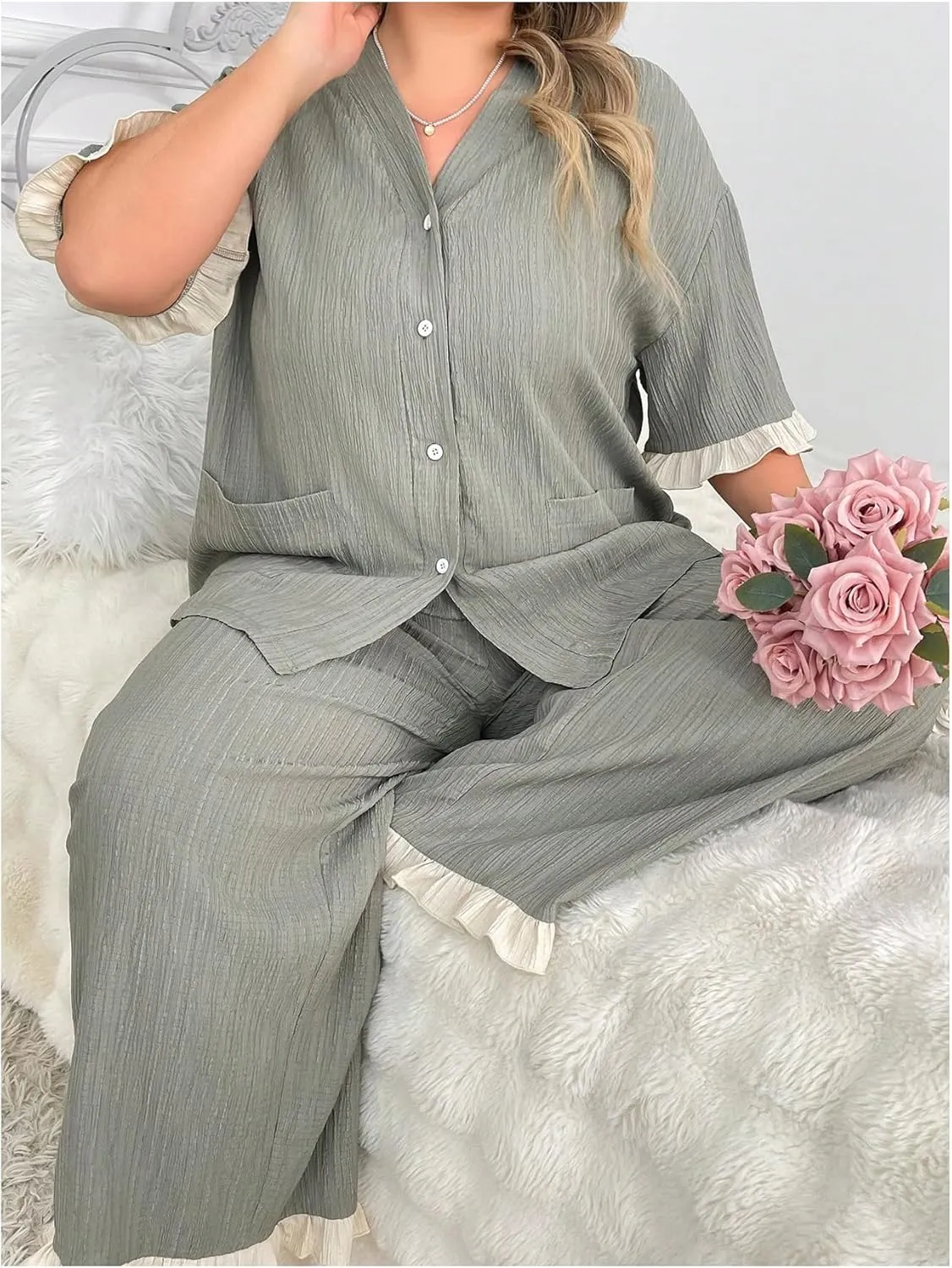 Verdusa Women's Plus Size 2 Pcs Pjama Set Ruffle Hem Notch Collar Button Front Tops Short Sleeve and Pajama Pants Lounge Sets