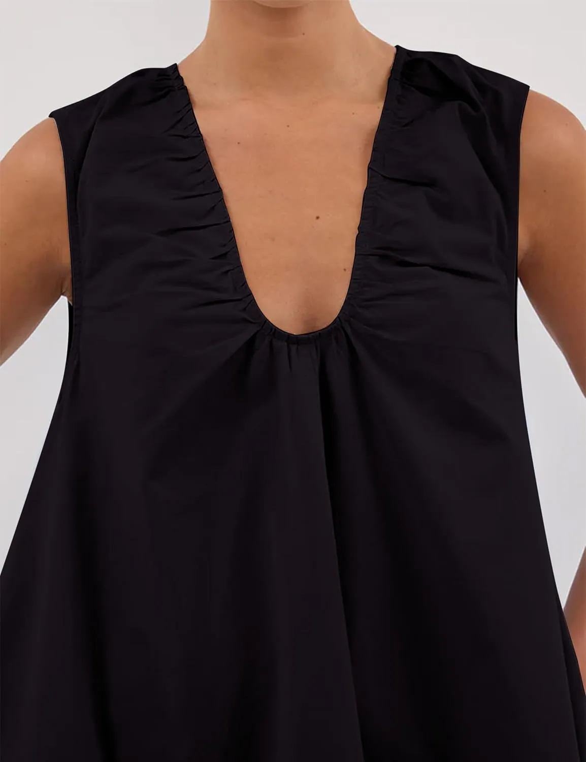 Womens Preppy Babydoll Tank Mini Dress Scoop Neck Short Sundress Loose Ruched U Neck Summer Party Dresse with Pockets