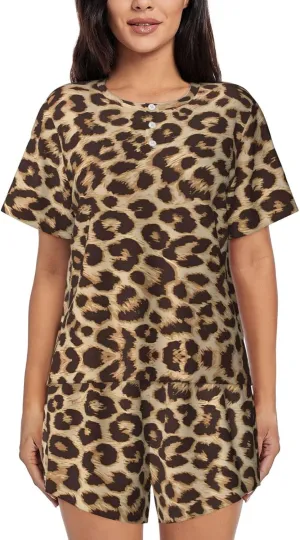 Women's Short-Sleeved Pajama Set - Comfortable Leopard Pattern Print Sleepwear for Loungewear, Vacation, and Night Wear