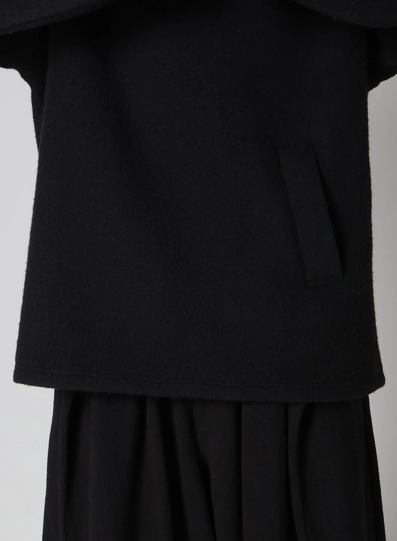 WOOL FLEECE DESIGNED COLLAR HIGH NECK A